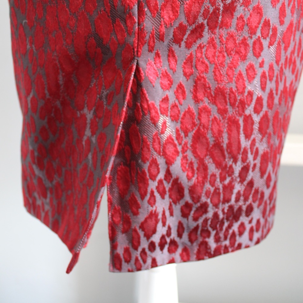 New York & Company Red Leopard Print Metallic Midi Pencil Skirt Size Small - Picture 3 of 7